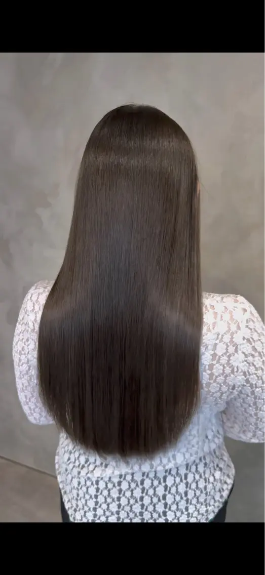 ロング トリートメント 師岡 美夢のヘアスタイル