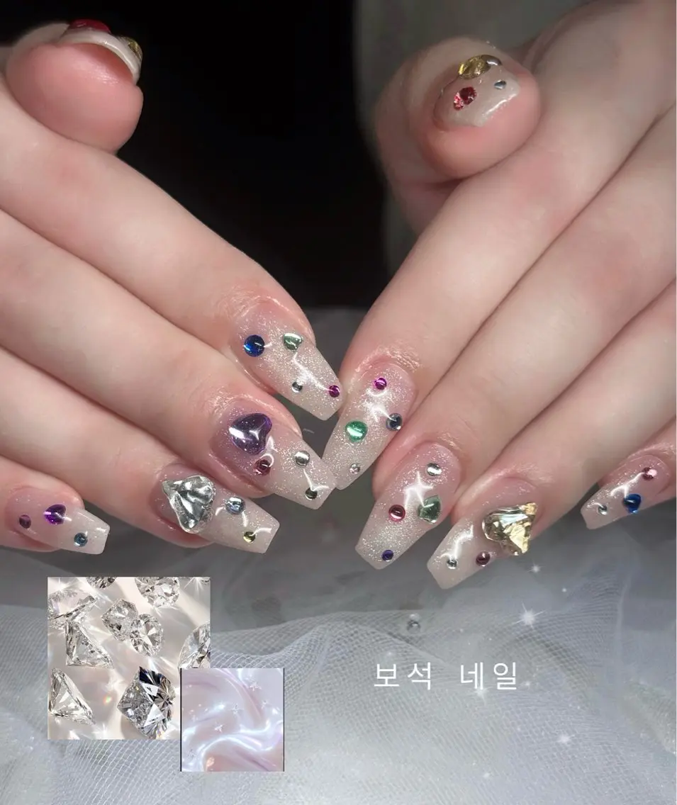 ネイル ハンドネイル 🎀 AYANEのネイルデザイン