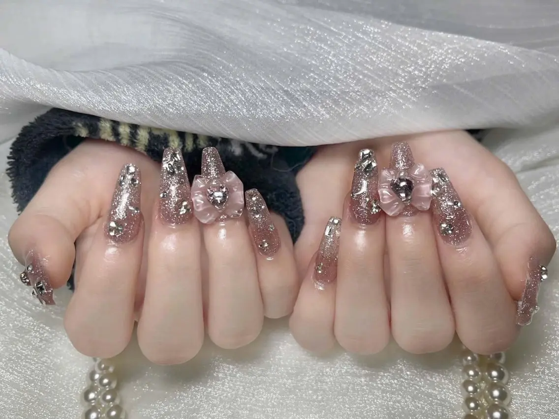 ネイル ハンドネイル YMT__ Nailsのネイルデザイン