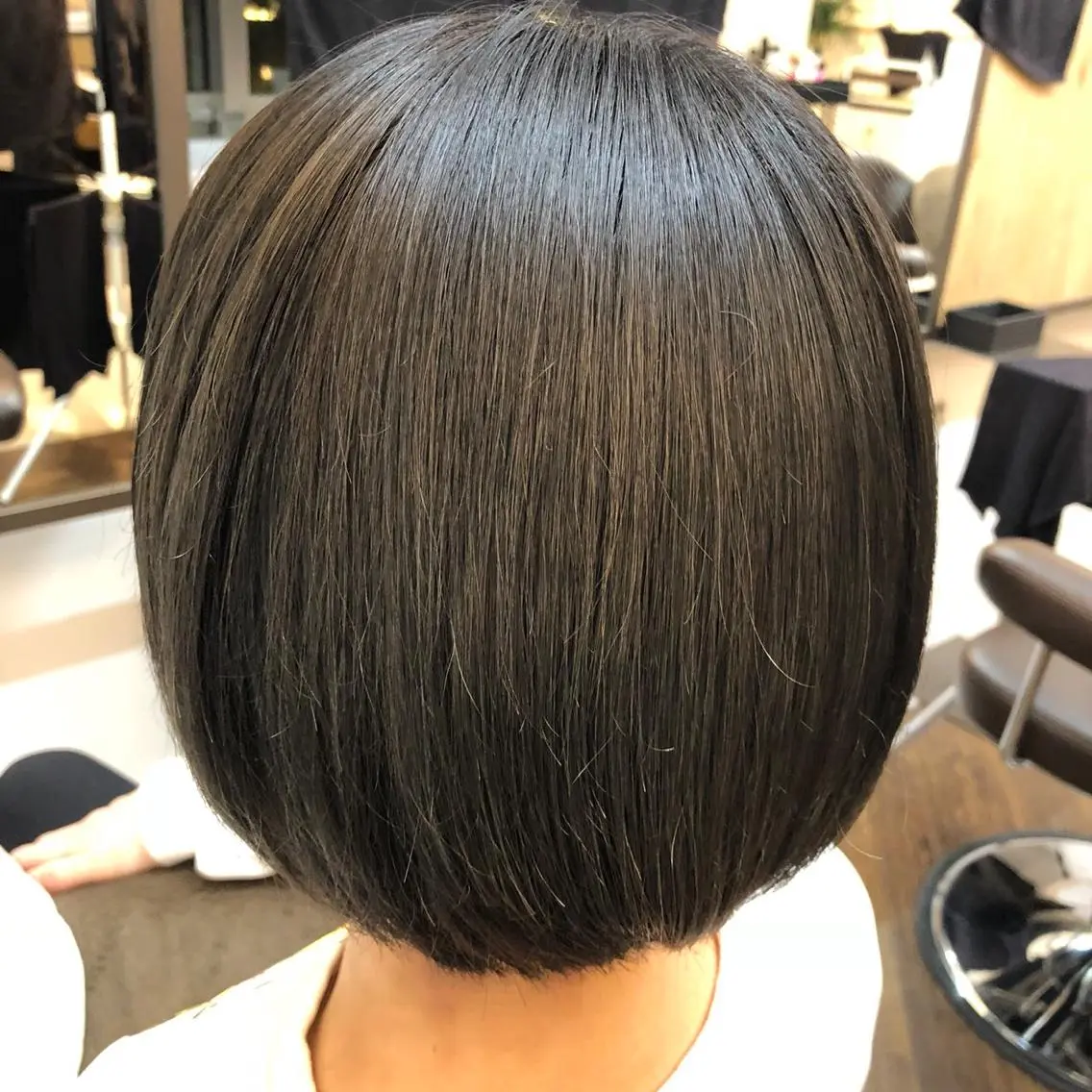 ショート カラー ブリーチ 透明感カラー 杉本 らなのヘアスタイル