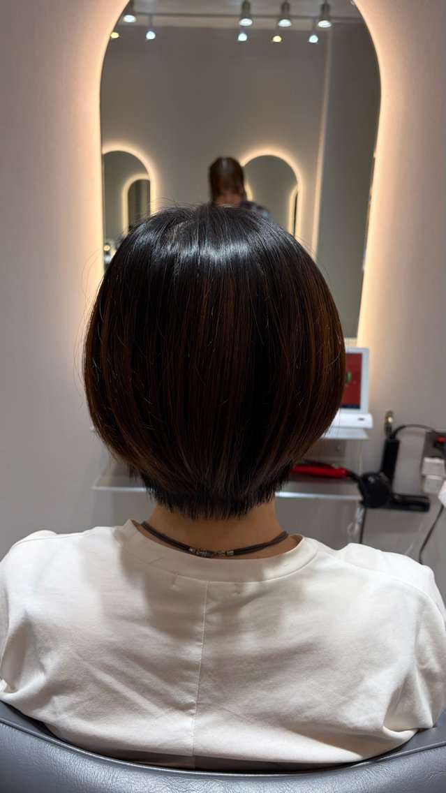 ショート 越智 うるはのヘアスタイル