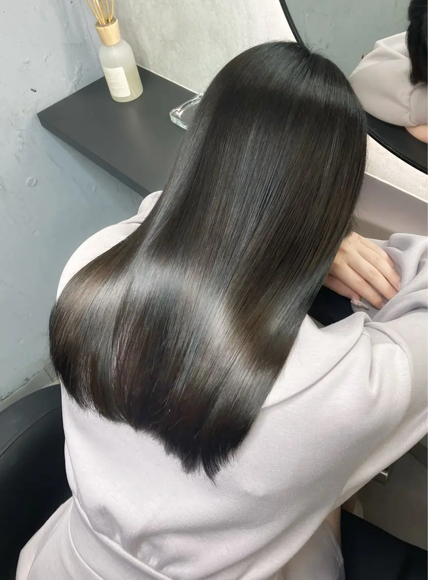 セミロング ひゅうが/新宿 髪質改善/縮毛矯正のヘアスタイル