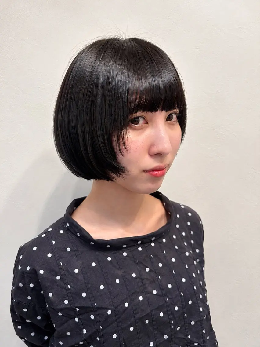 ショート カラー ショートボブ ボブ 顔まわりレイヤー レイヤーカット ショートヘア カット ヘアカラー 木村 澪奈のヘアスタイル