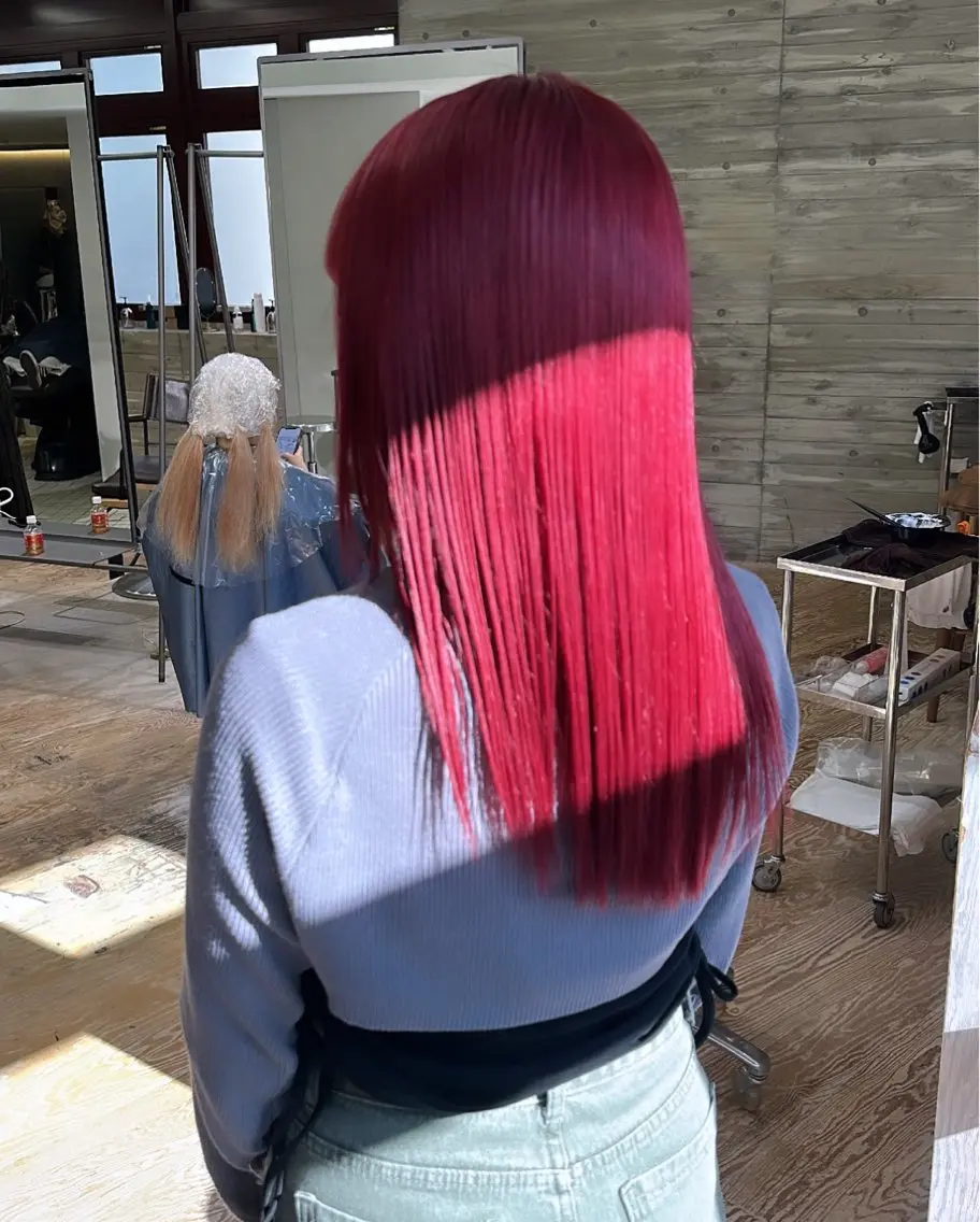 セミロング カラー ササキカズマ〻透明感 〻色落ち〻赤み消しのヘアスタイル