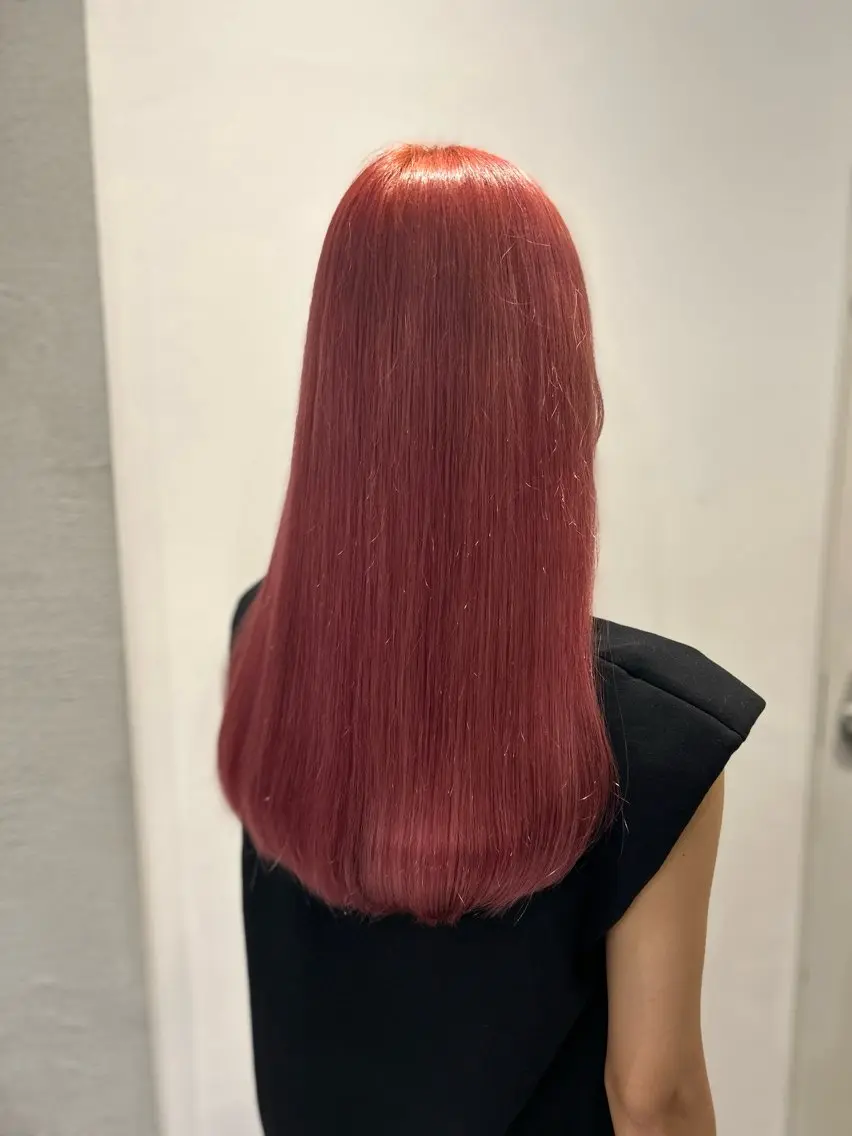 ミディアム カラー レッドカラー 🌈ウルトワ水素 髪質改善naru🌈のヘアスタイル
