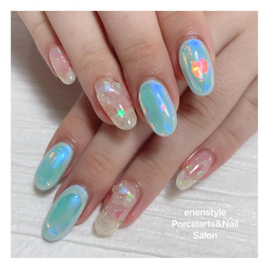 ミディアム ネイル 🐾enen style 🐾のネイルデザイン