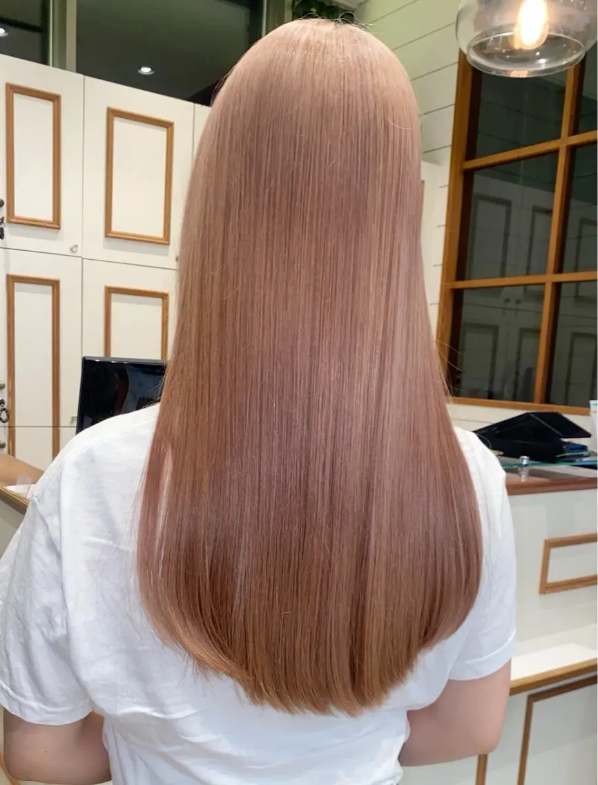 ロング カラー ベージュカラー ピンクカラー ピンクベージュ ヘアカラー トリートメント CHIHIRO🧸 ピンクベージュ🩰のヘアスタイル