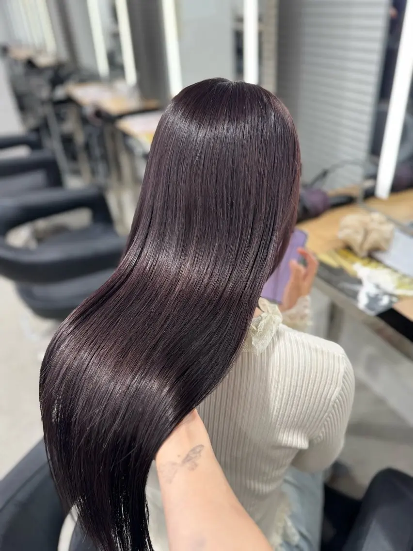 セミロング カラー ヘアアレンジ カット ヘアカラー トリートメント ヘアセット 🤍淡色ピンク&ラベ ンダーYUKI🤍のヘアスタイル