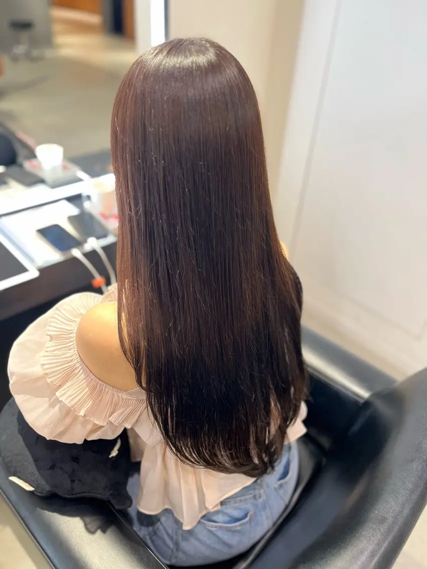 ロング カット ヘアカラー トリートメント 顔周りレイヤー 髪質改善 / AYUのヘアスタイル