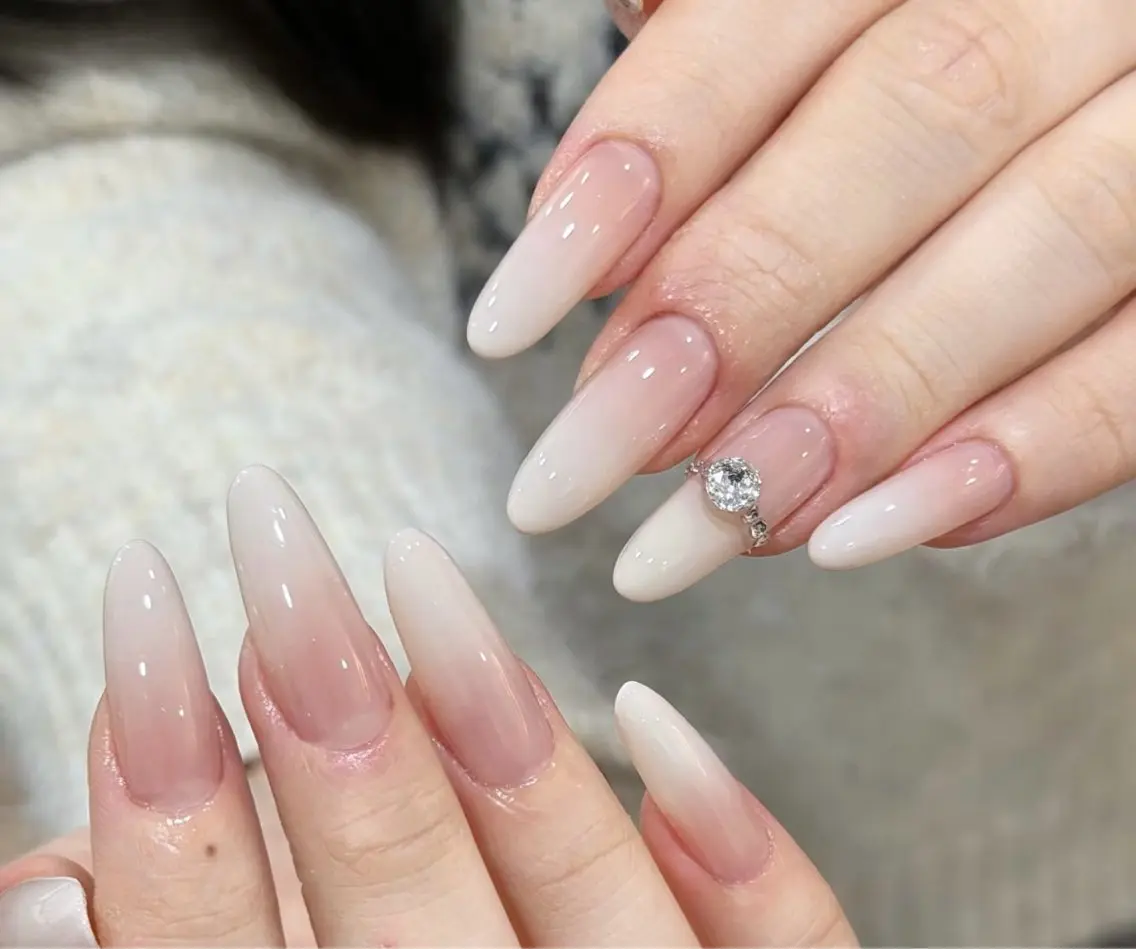 ネイル ハンドネイル H3 Nail Miniのネイルデザイン