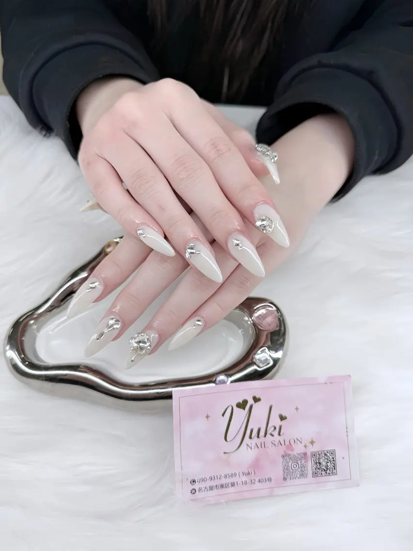 ネイル ハンドネイル Yuki Nailsalonのネイルデザイン