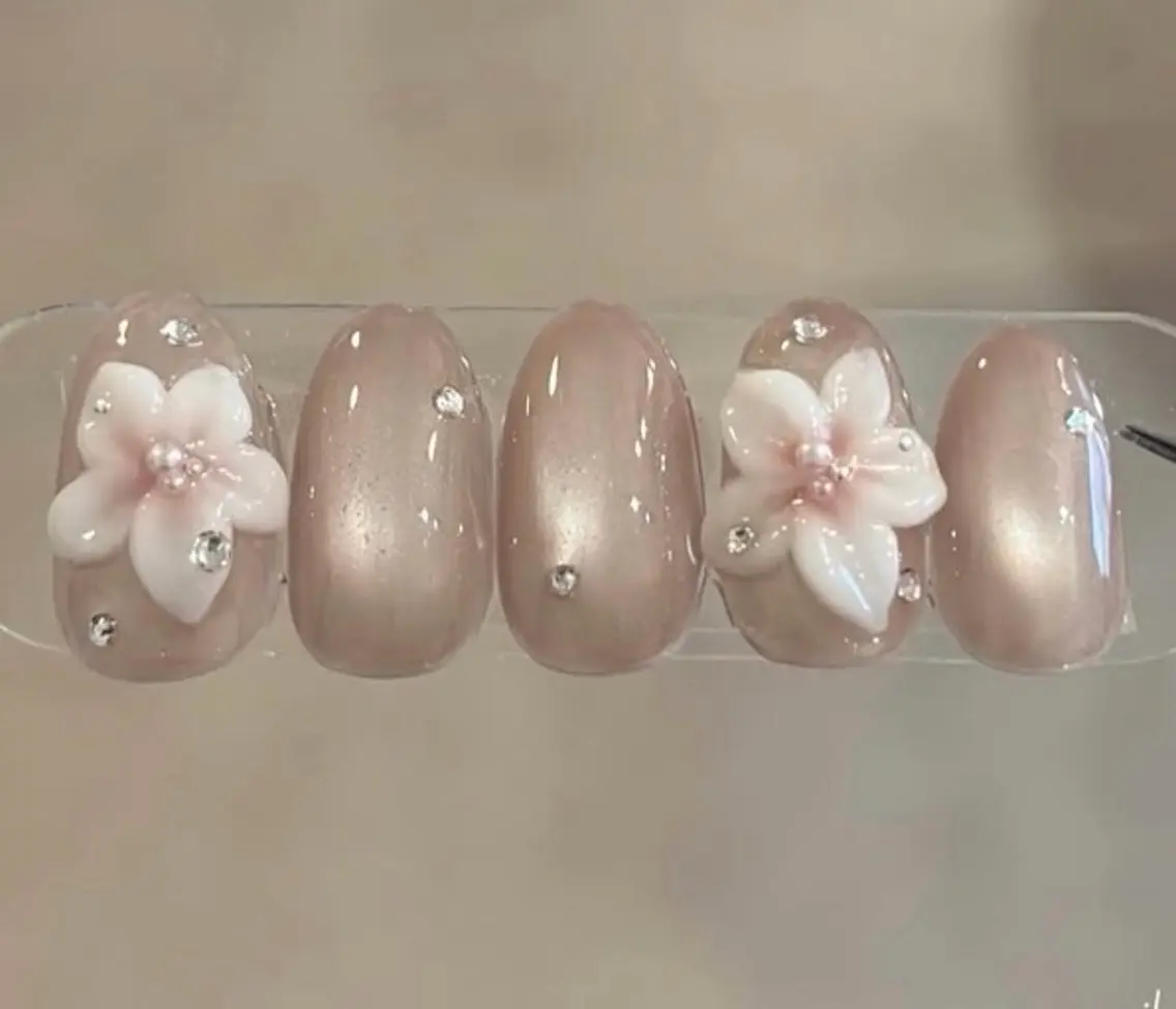 ネイル フラワーネイル ハンドネイル 韓国ネイル 新大久保 💅Ayumiのネイルデザイン