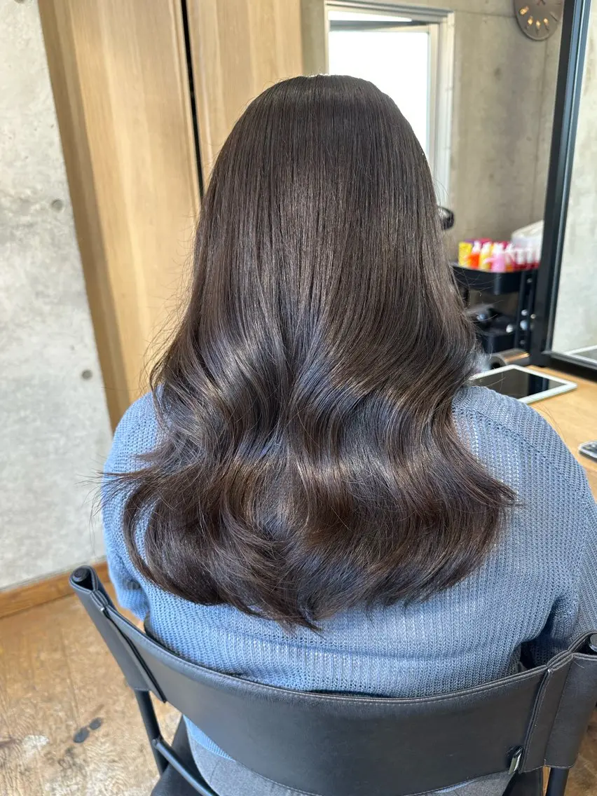 ロング カラー アディクシーカラー ブリーチ ケアブリーチ ダブルカラー イヤリングカラー DAIKIベージュ 🍂レイヤーカットのヘアスタイル