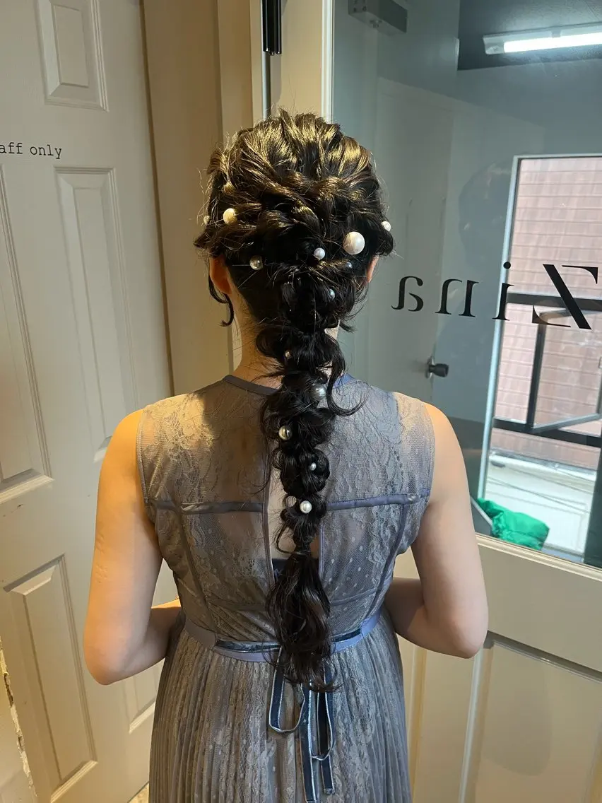 ロング ヘアアレンジ ヘアセット ERENA💚 ヘアアレンジのヘアスタイル