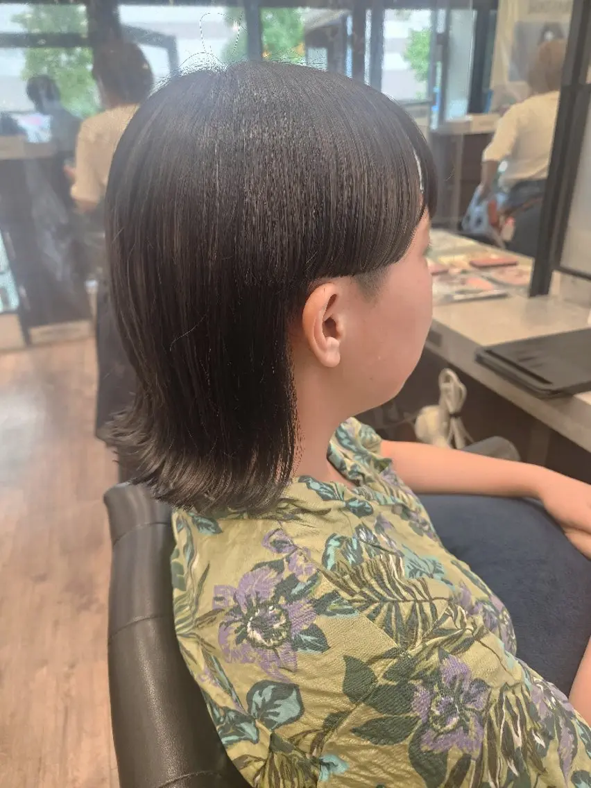 ミディアム カラー カット ヘアカラー トリートメント 関口 友菜のヘアスタイル