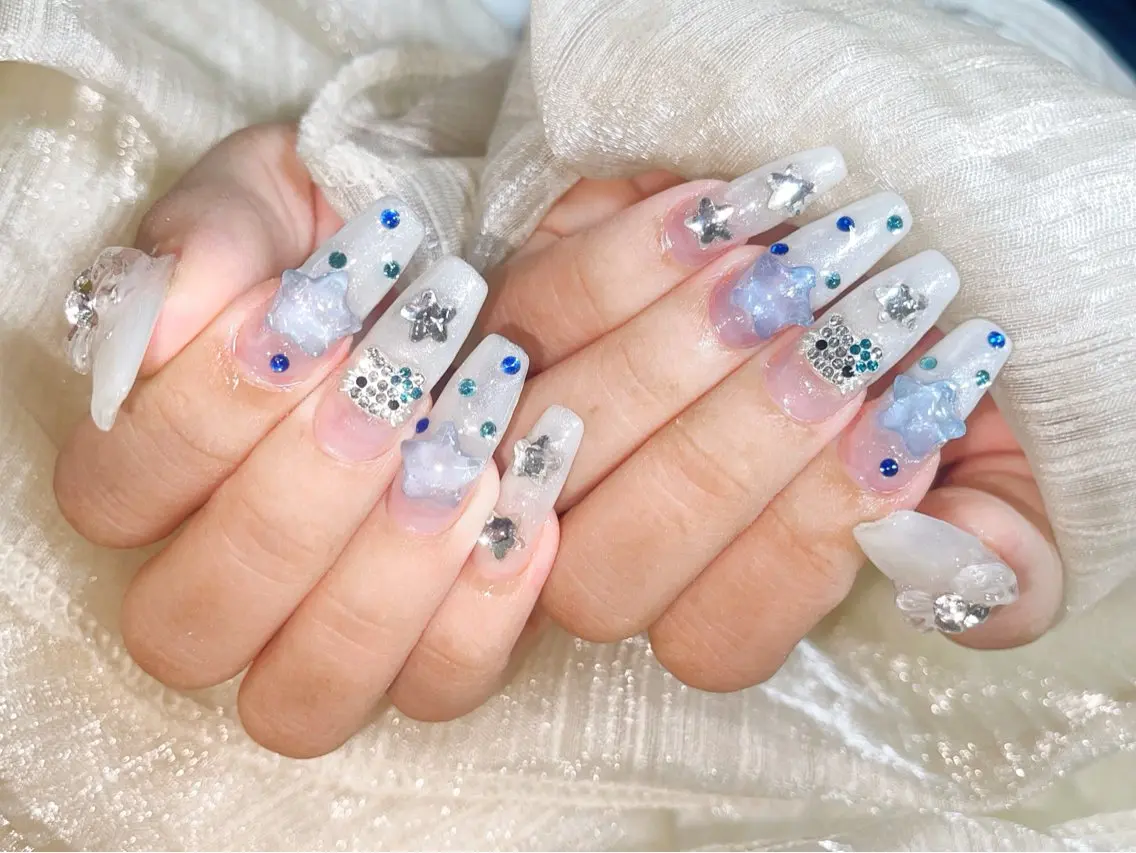 ネイル ハンドネイル 🎀ネイルサロン エクラYUI🎀のネイルデザイン