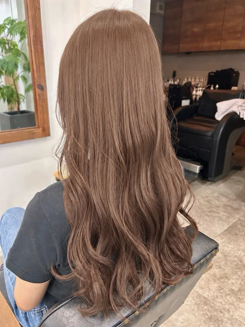 ロング カラー ベージュカラー カット ヘアカラー トリートメント SOL _nagisa.のヘアスタイル