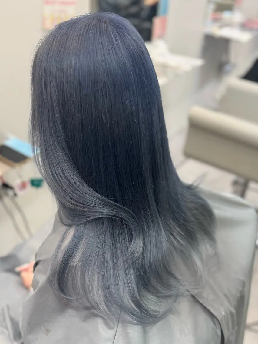 カラー KUREA /ブリーチ・艶髪モテのヘアスタイル