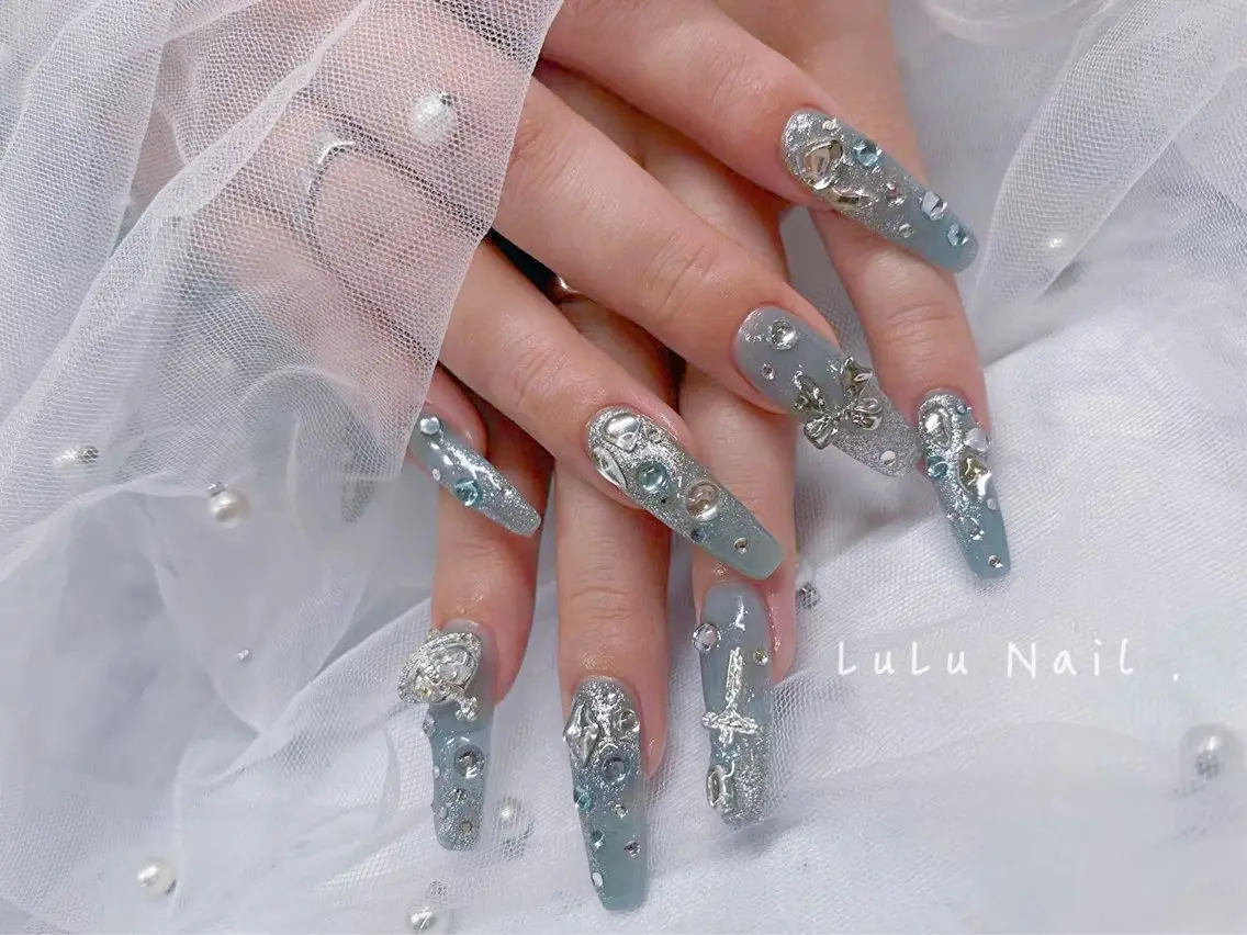 🩵ミニモ限定🩵人気NO.1チップ長さだし💛持ち込みデザイン💅🏼ケア込みの写真