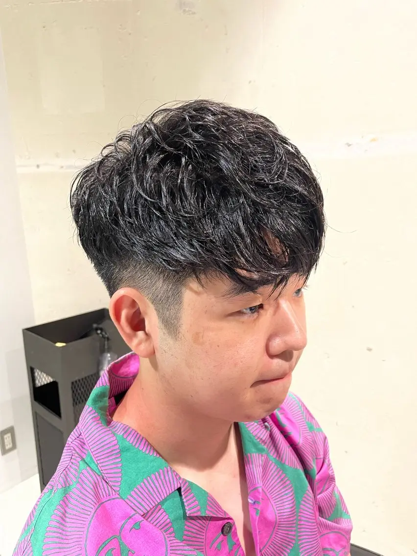 ショート メンズ カット 💈フェード× パーマ🔥松下💈のヘアスタイル