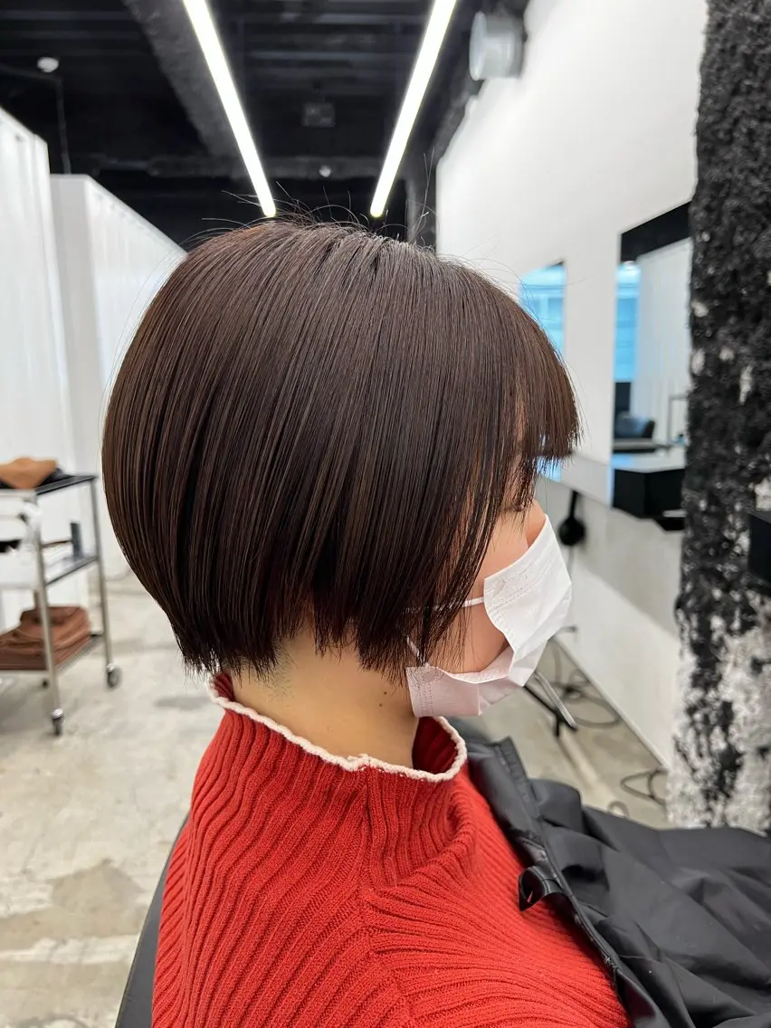 ショート カット ヘアカラー HI DEのヘアスタイル
