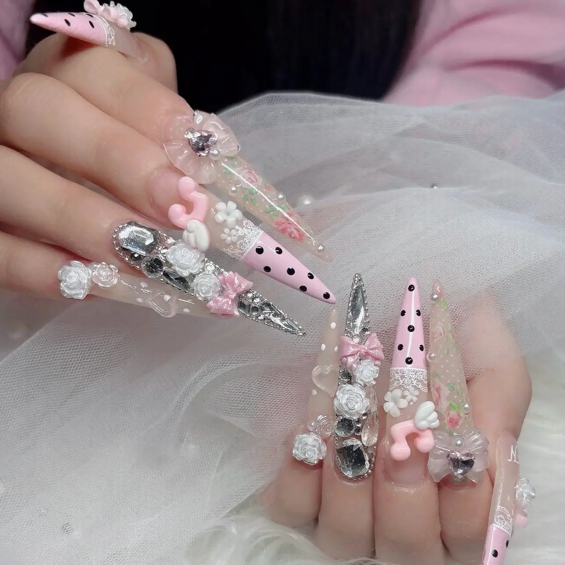ネイル フットネイル フレンチネイル グラデーション 韓国ネイル ロングネイル ハンドネイル Hani Nail Salonのネイルデザイン