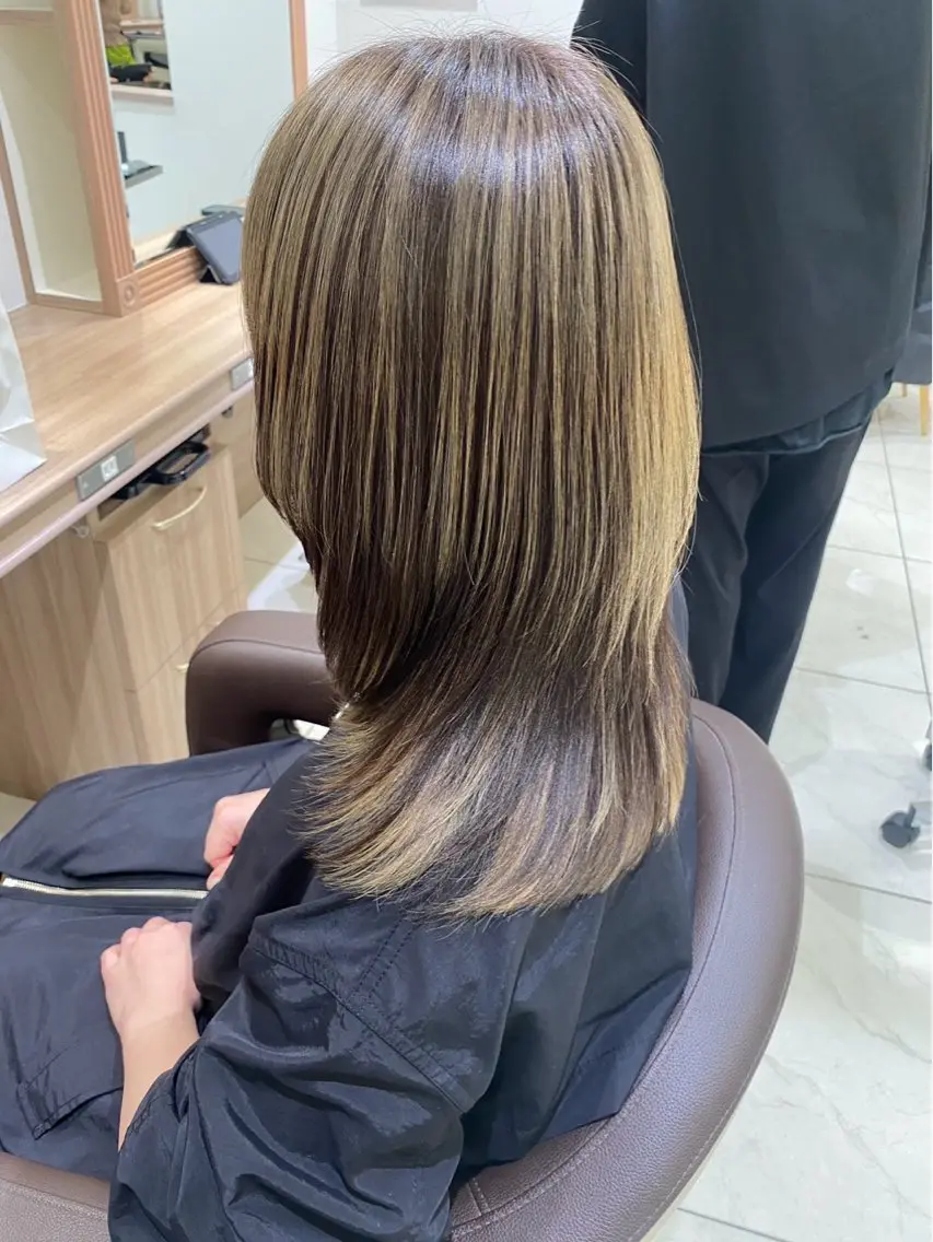 ロング カラー ブラウンカラー 透明感カラー オレンジ カット ヘアカラー トリートメント 🌱脱白髪染め特化 🌱岡田将英のヘアスタイル