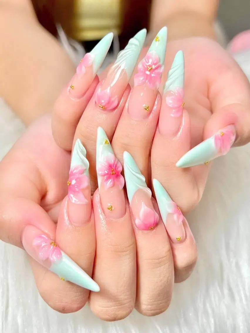 ネイル AURA NAIL🎀💅のネイルデザイン