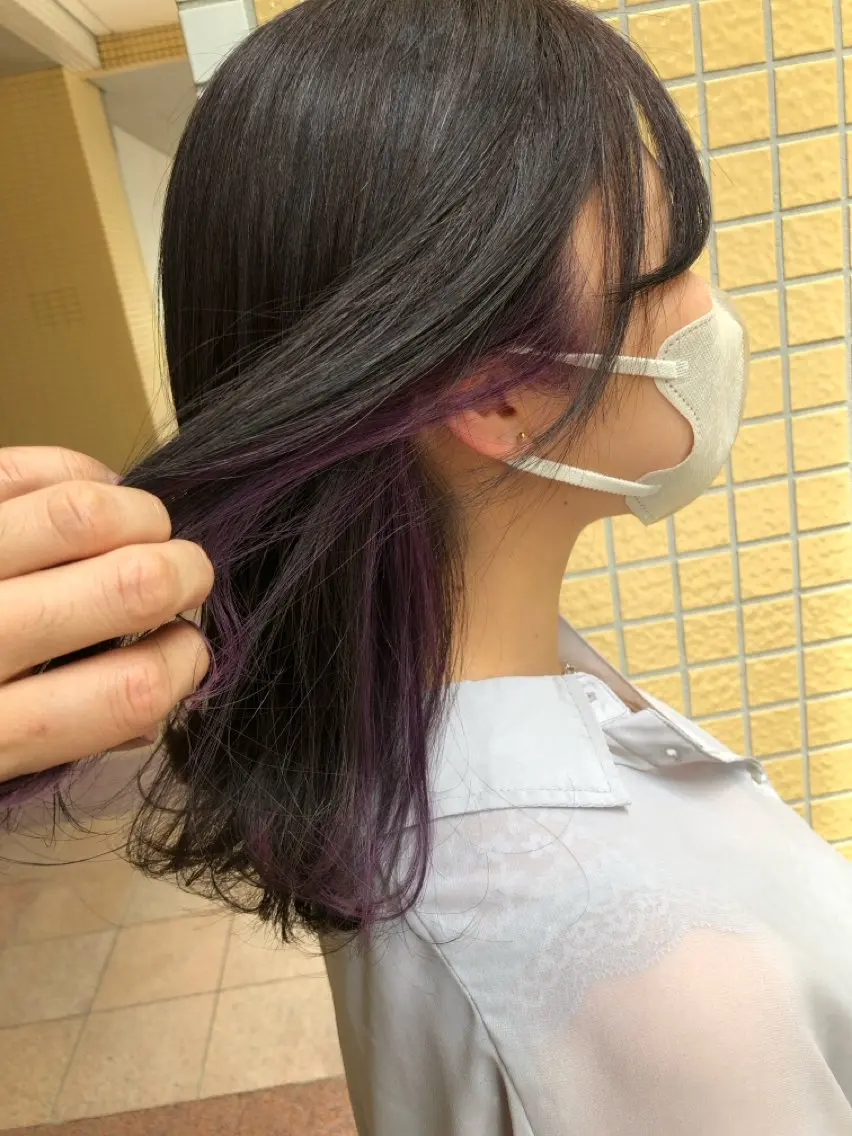 セミロング カラー イヤリングカラー パープルカラー 佐々木 政徳のヘアスタイル