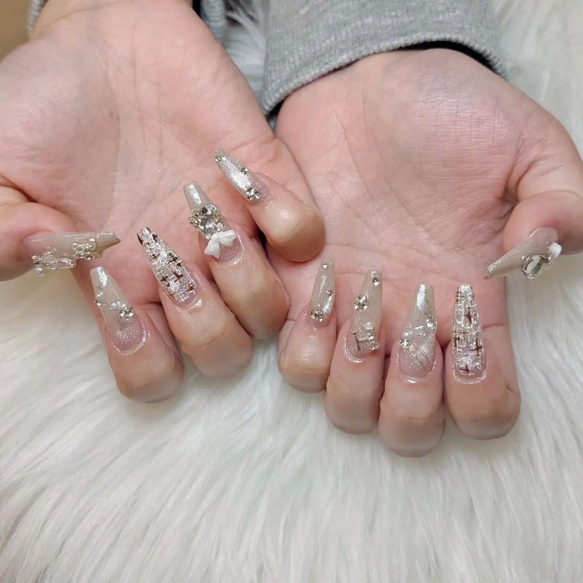ネイル ハンドネイル ハンドケア Anh Nail 歌舞伎町のネイルデザイン