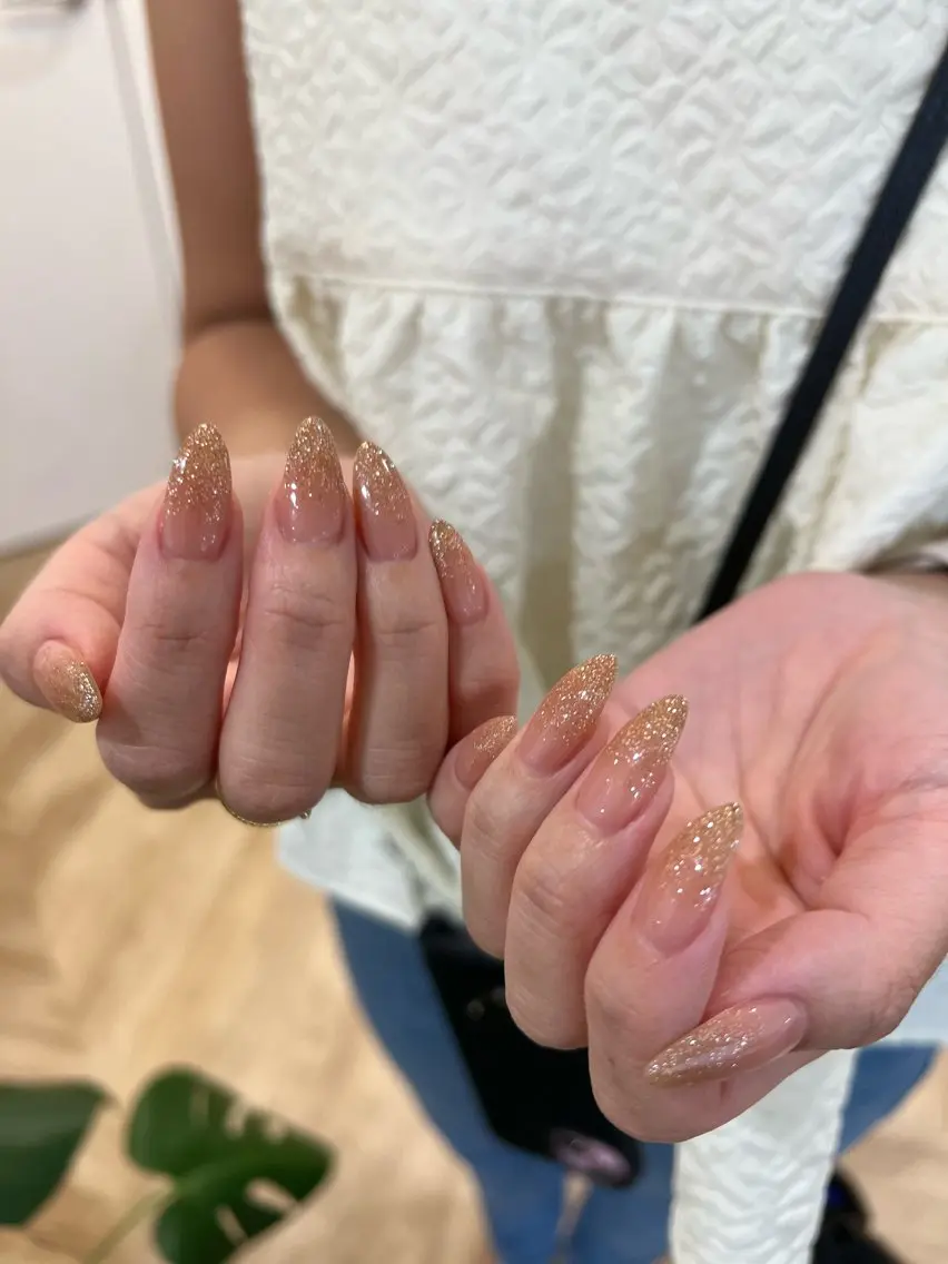 ネイル ハンドネイル フットネイル ハンドケア Miyagi Asamiのネイルデザイン