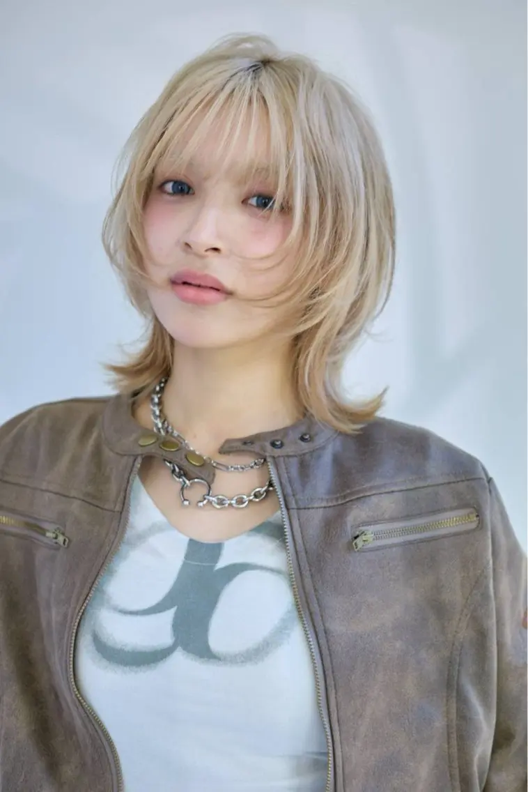 カラー 木村 陽奈のヘアスタイル