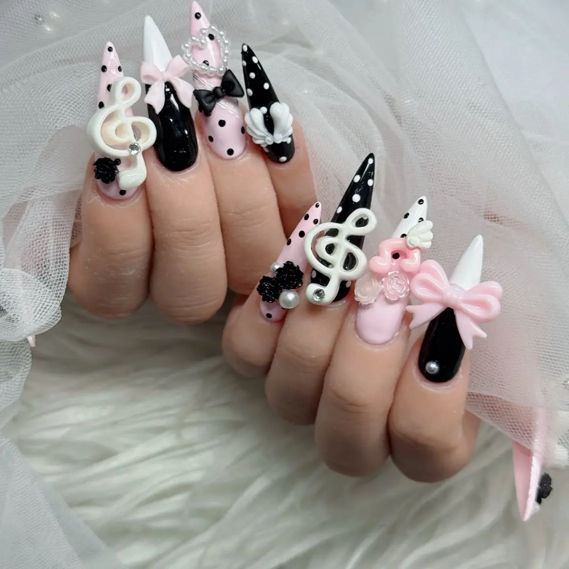 ネイル フットネイル フレンチネイル グラデーション 韓国ネイル ロングネイル ハンドネイル Hani Nail Salonのネイルデザイン
