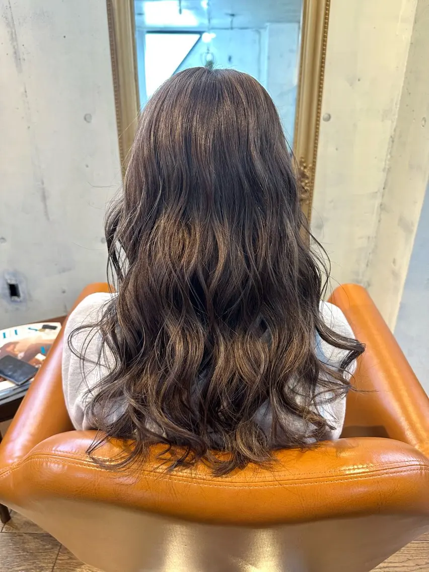 ロング カラー マエダ　カズエ🫶 coronahairのヘアスタイル