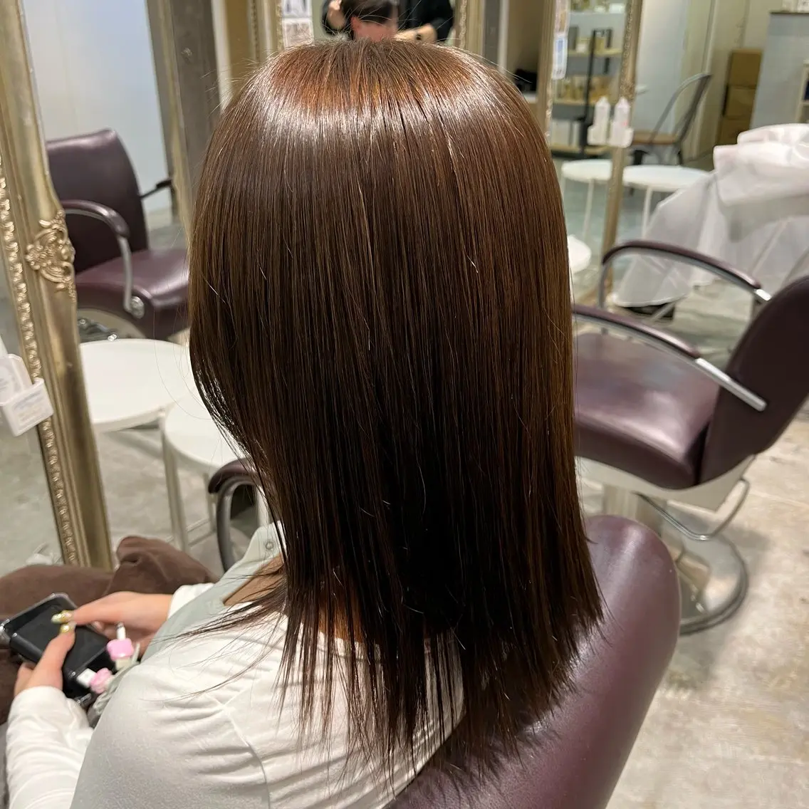ミディアム ヘアカラー フェザーパーマ🌙 毛流れ yuzukiのヘアスタイル
