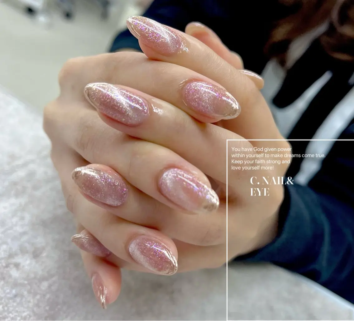 ネイル フットネイル 氷ネイル・うるうるネイル キラキラネイル 韓国ネイル マグネットネイル C.Nail &Eyeのネイルデザイン