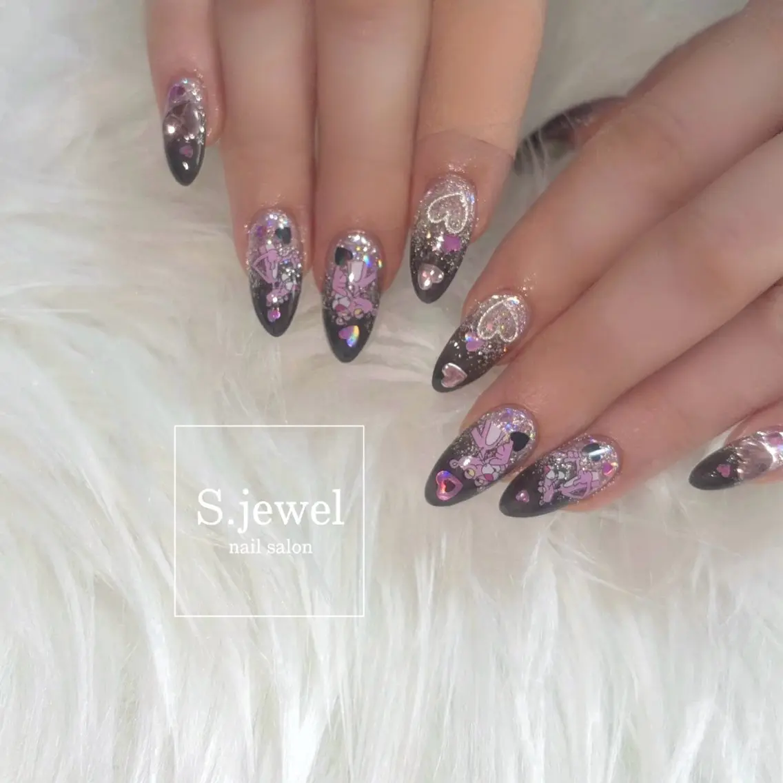 ネイル S. JEWELのネイルデザイン