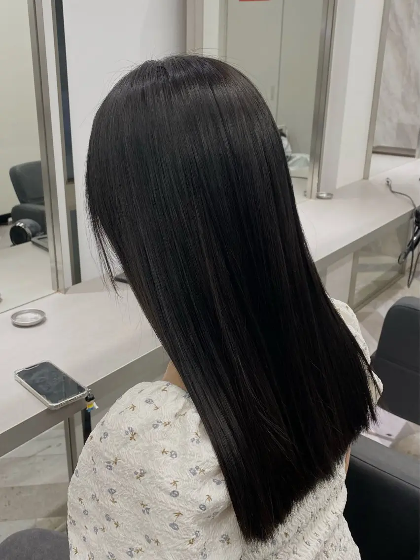 カラー 黒髪 ヘアカラー towa / EIGHTのヘアスタイル