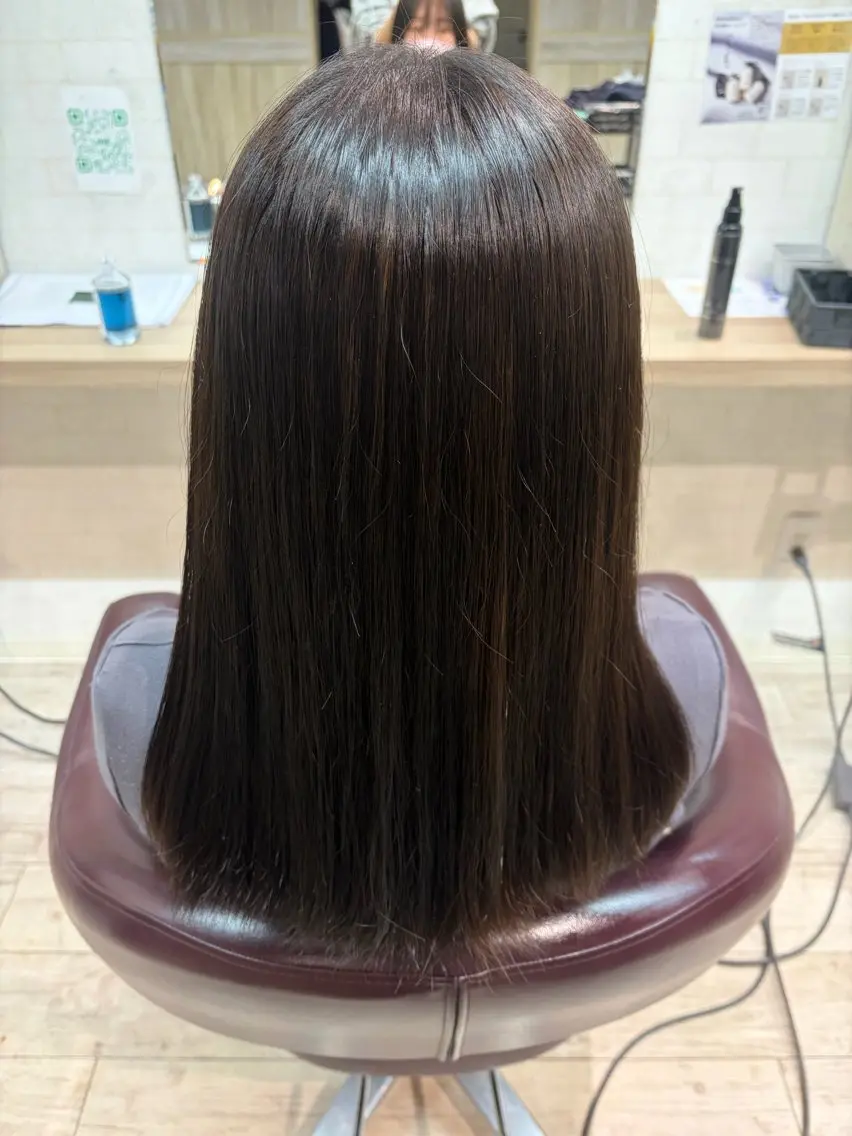 ロング カラー 縮毛矯正 大賀 鈴のヘアスタイル