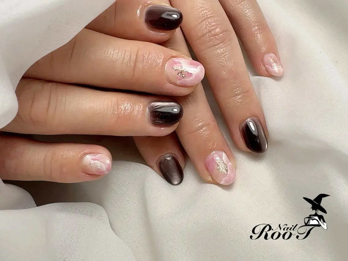 ネイル マグネットネイル ニュアンスネイル ハンドネイル RooT Nailのネイルデザイン