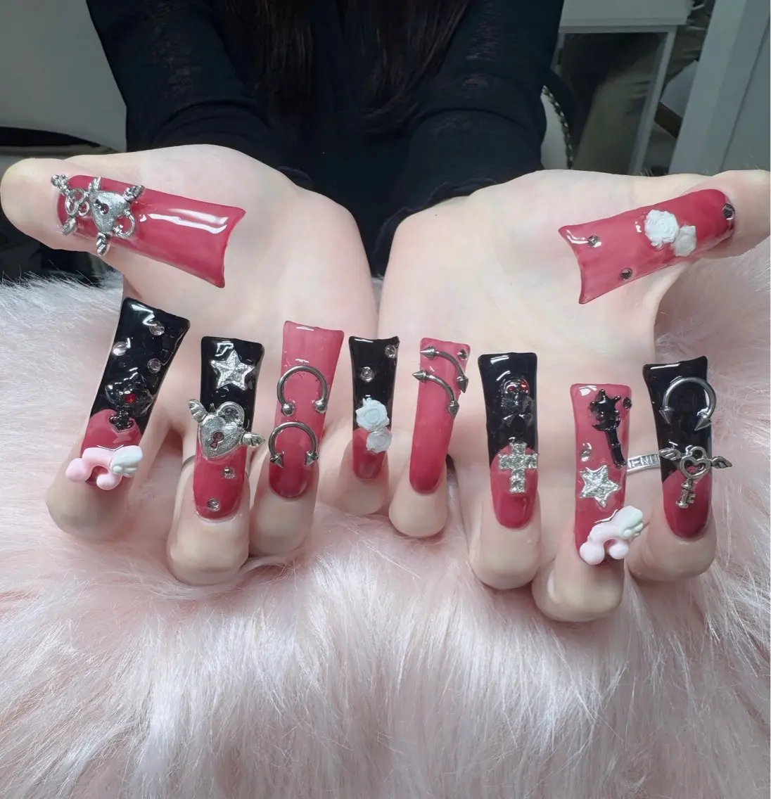 ネイル フレンチネイル ジェルネイル ハロウィン 韓国ネイル マグネットネイル ハンドネイル Hbaby nailのネイルデザイン