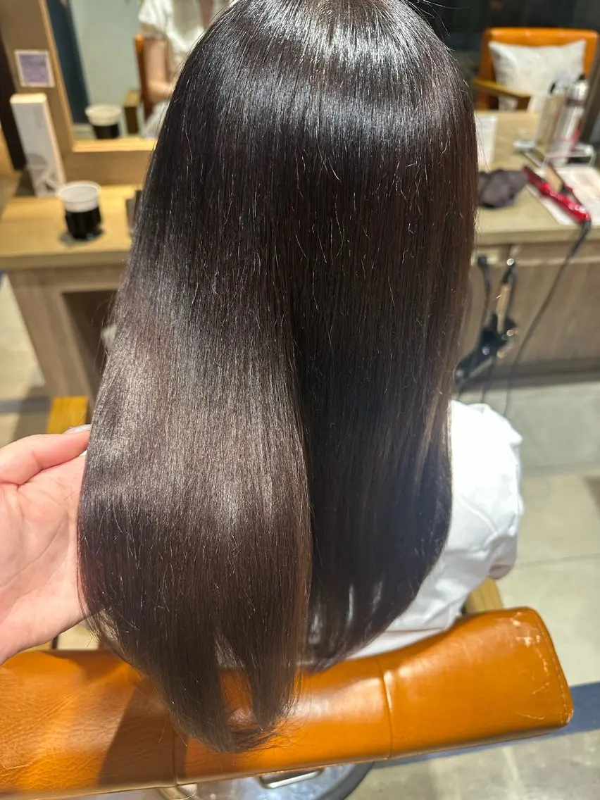 ロング カラー ヘアカラー トリートメント 艶髪×透明感カラー ののかのヘアスタイル