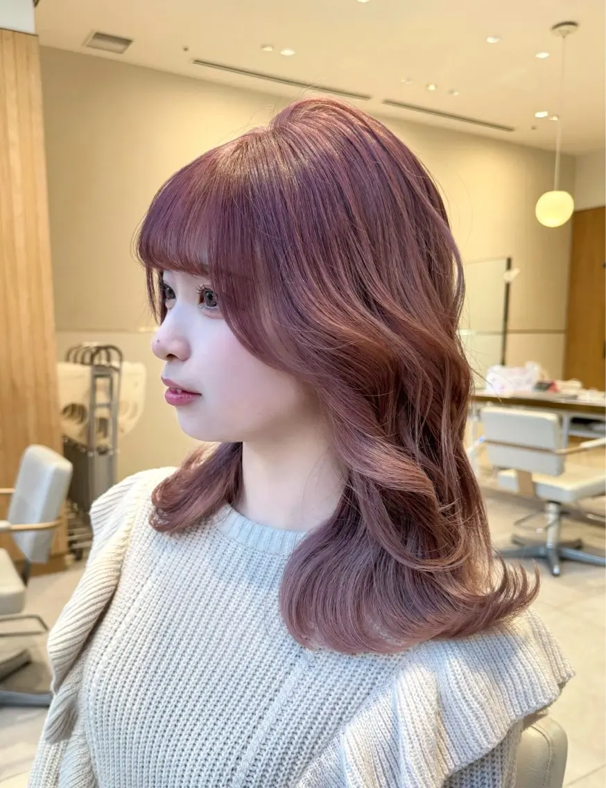 ロング カラー カット ヘアカラー トリートメント ヘッドスパ ヘアセット 韓国ヘア/レイヤー/ 顔まわり/りょーとのヘアスタイル
