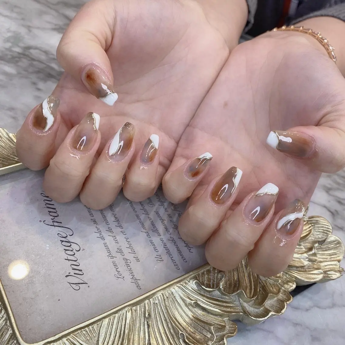 セミロング ハンドネイル babarla Nailのネイルデザイン