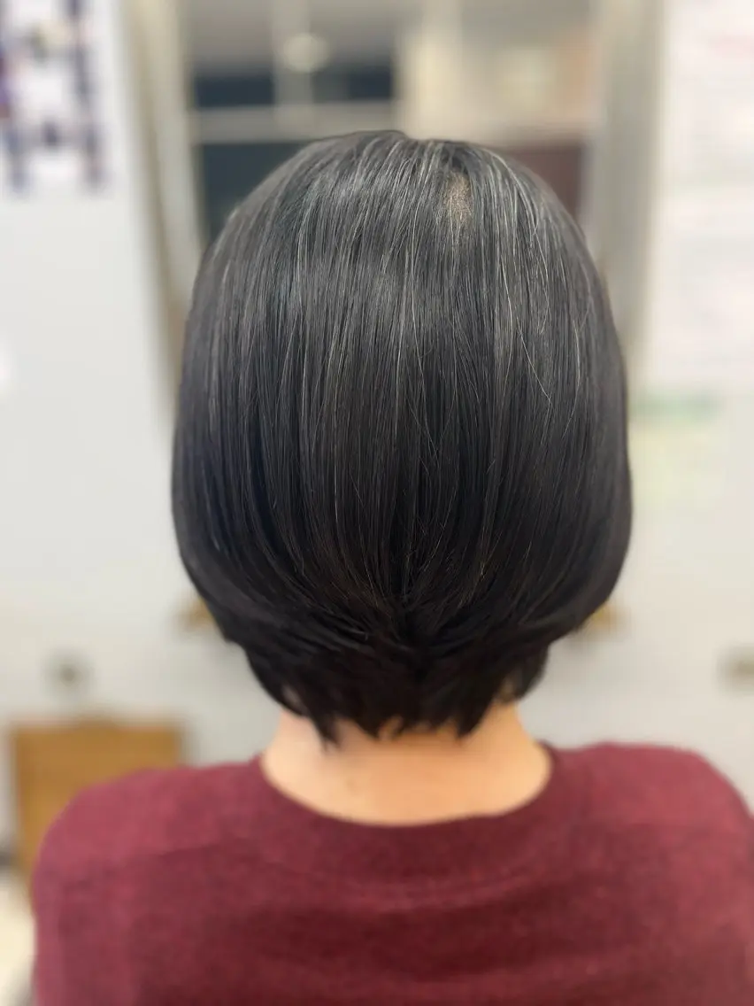 ショート 産休の為お休みです! 小島凜のヘアスタイル