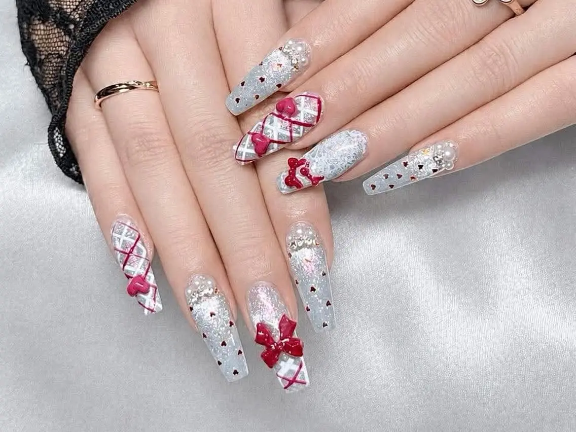 ネイル 長さ出し フレンチネイル 韓国ネイル レース マグネットネイル ハンドネイル ボニー Coco nailのネイルデザイン