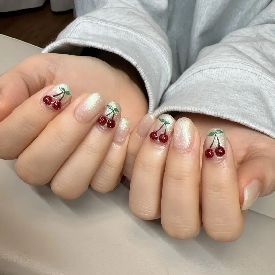ネイル 成人式 フレンチネイル ジェルネイル グラデーション マグネットネイル ハンドネイル Rika  nail cocoのネイルデザイン