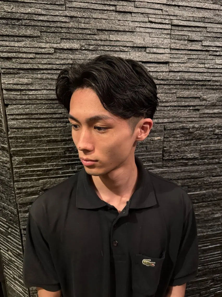 ショート パーマ メンズ フェザーパーマ メンズパーマ ニュアンスパーマ 竹村 優のヘアスタイル