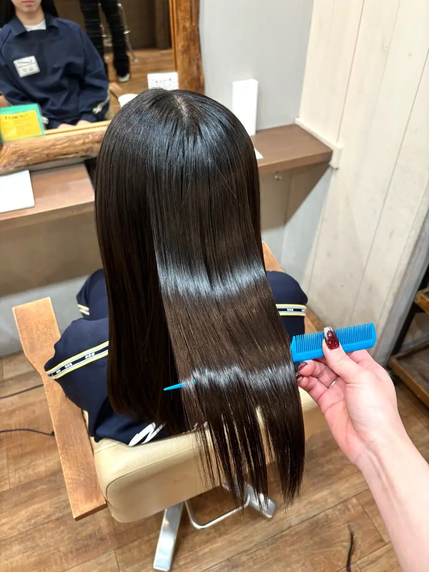 ロング 縮毛矯正 あべ ゆうか🪽艶髪のヘアスタイル