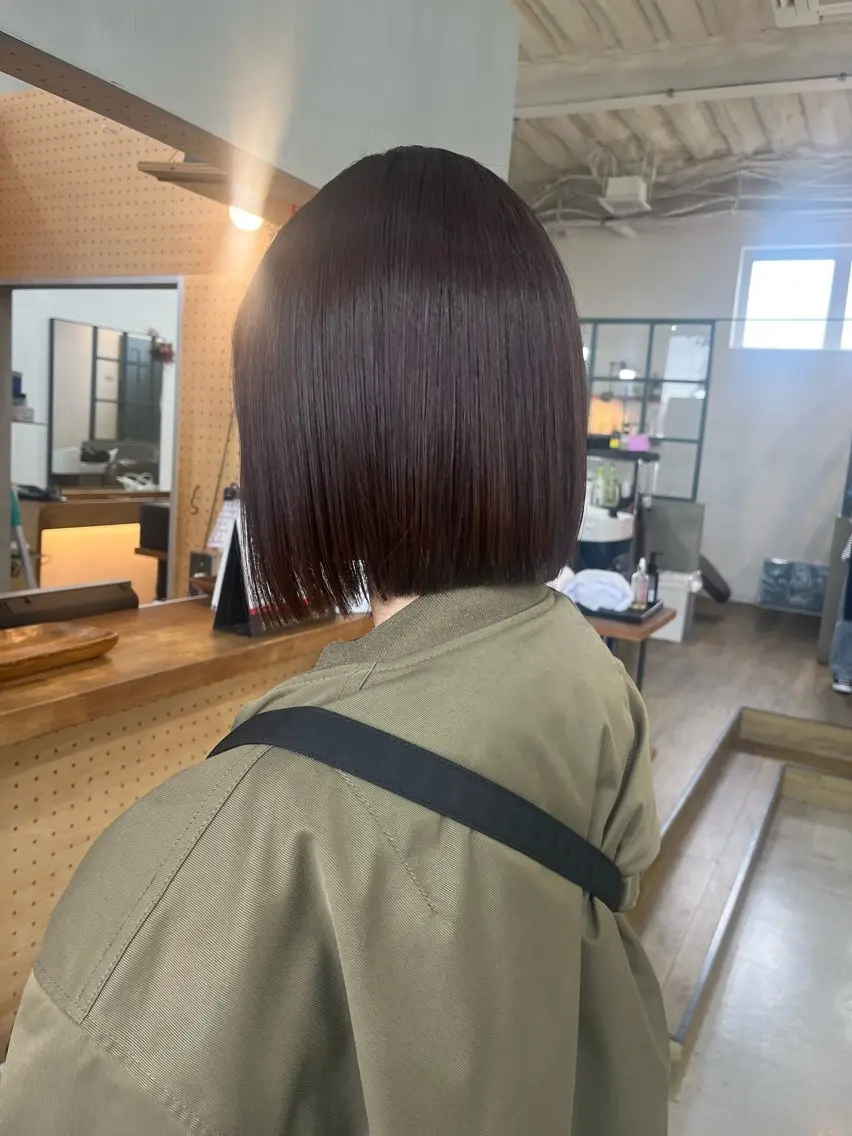 カット＋根本のカラーの写真